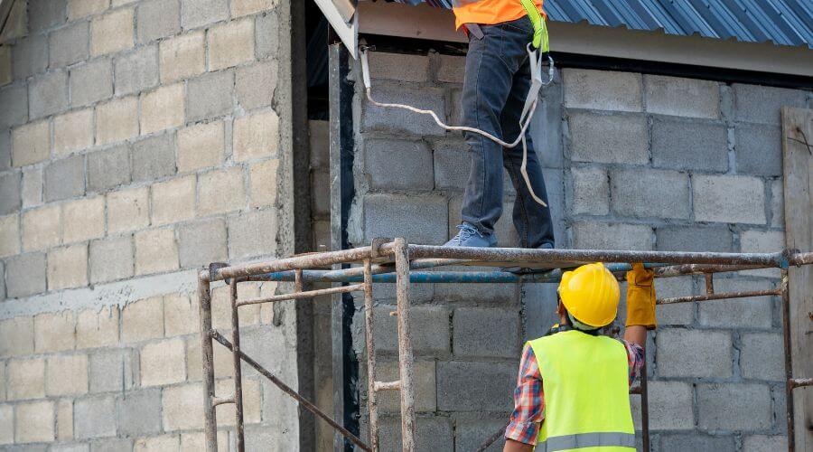 Professional New roof installation in Pineville, KY